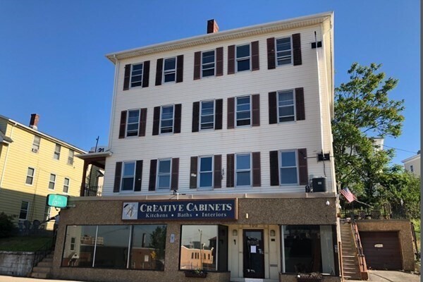 Primary Photo - 99 E Central St
