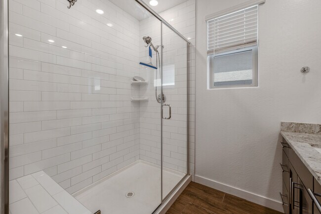 Foto del edificio - 9820 E Tupelo Ave