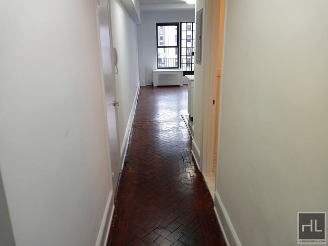 Building Photo - WEST 73 STREET