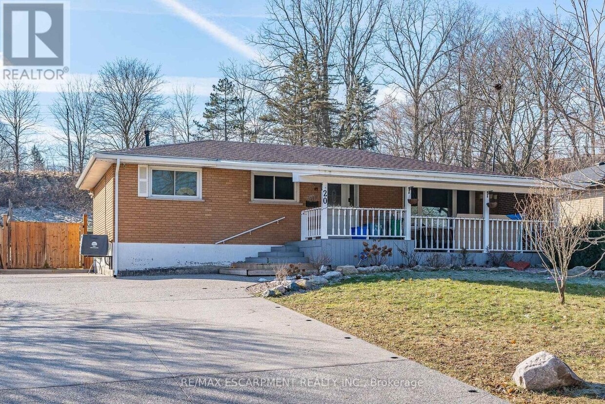 Primary Photo - 20 Glendale Rd