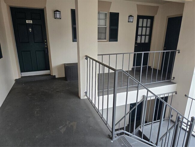 Foto del edificio - 10350 Carrollwood Ln