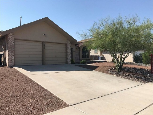 Building Photo - 7532 Le Conte Dr