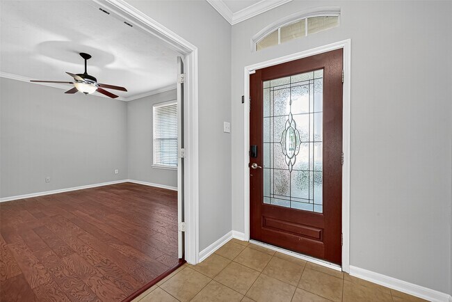 Foto del edificio - 26847 Trinity Trail