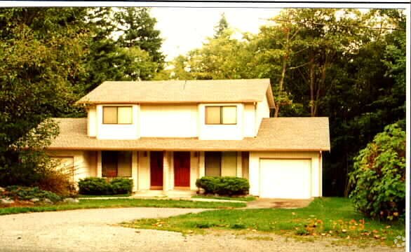 Primary Photo - 14023 Admiralty Way