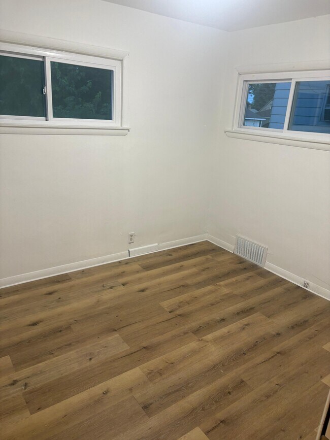 Foto del edificio - 5754 N 65th St