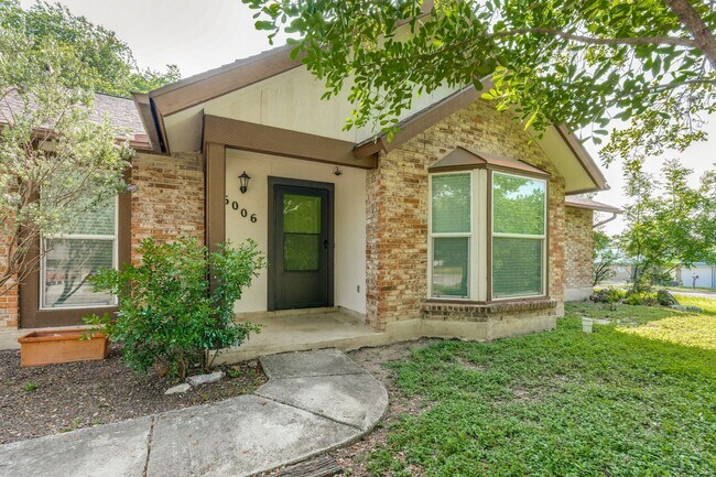 Foto del edificio - 16006 Eagleway St