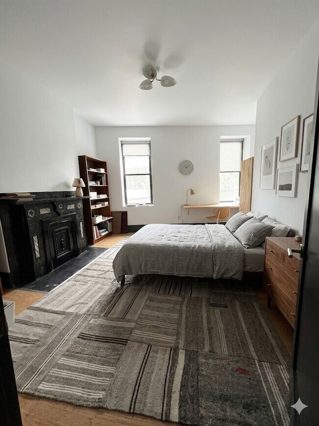 Foto del edificio - 1600 Lowrie St