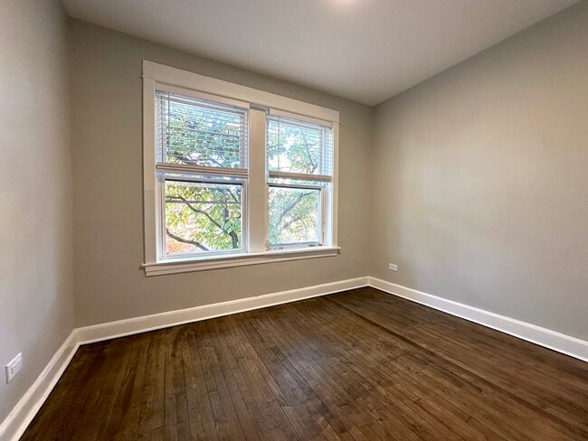 Building Photo - 2607 N Spaulding Ave