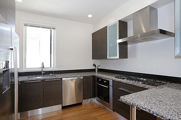 Foto del edificio - 31 Harrison Ave