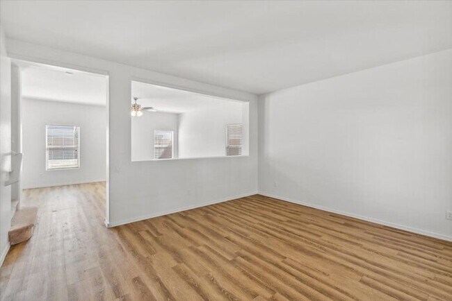 Building Photo - Move-in ready home in Maricopa!