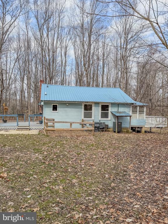 Foto del edificio - 22801 Booker Washington Ave