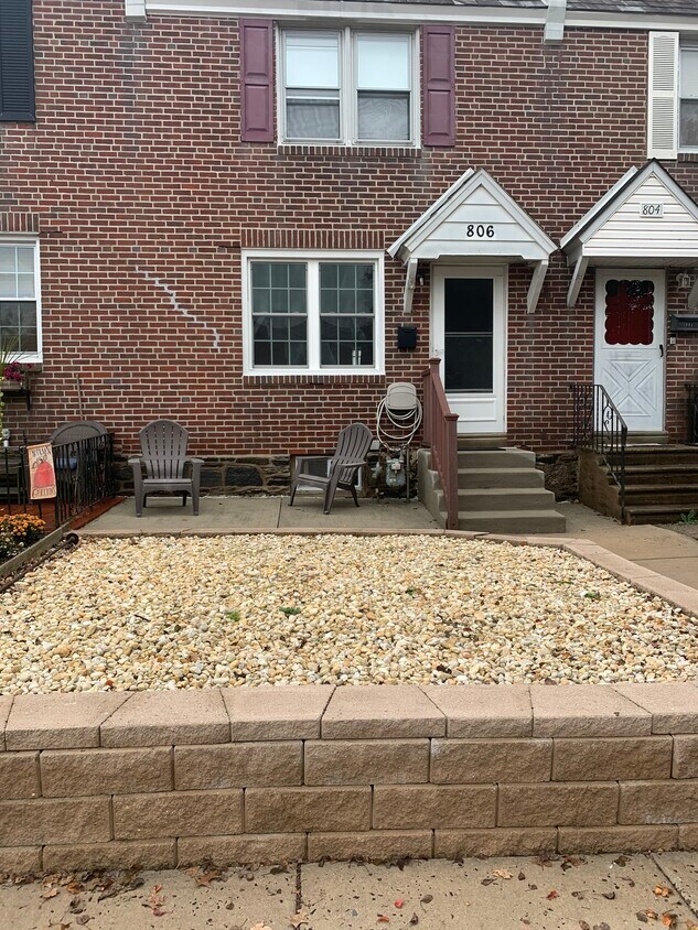 Front of the house - 806 3rd Ave
