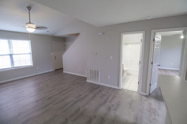 Building Photo - 1602 High Quest Cir