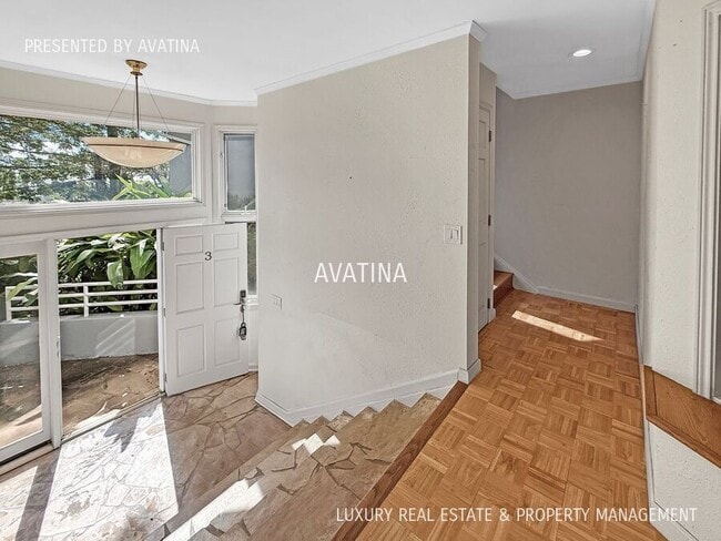 Building Photo - 2330 Kaola Way