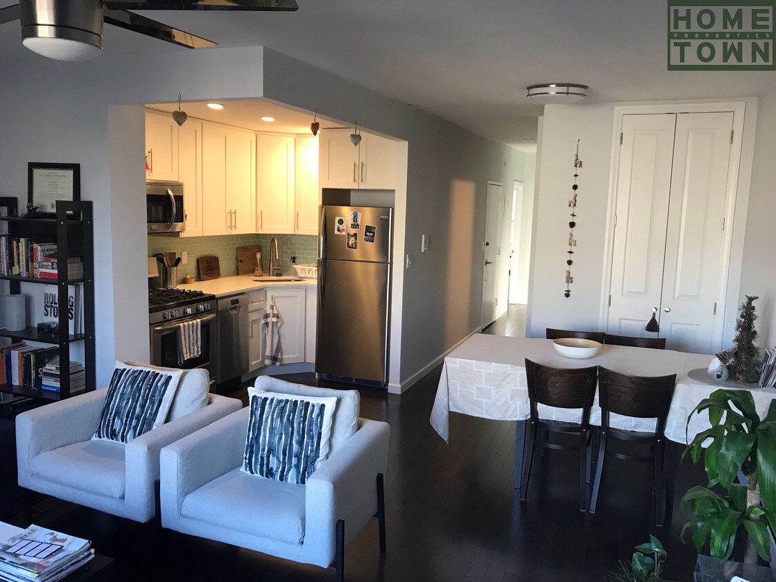 Foto principal - 219A 34th St