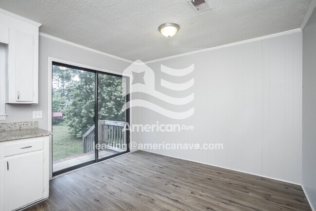 Foto del edificio - 4340 Crestlite Dr