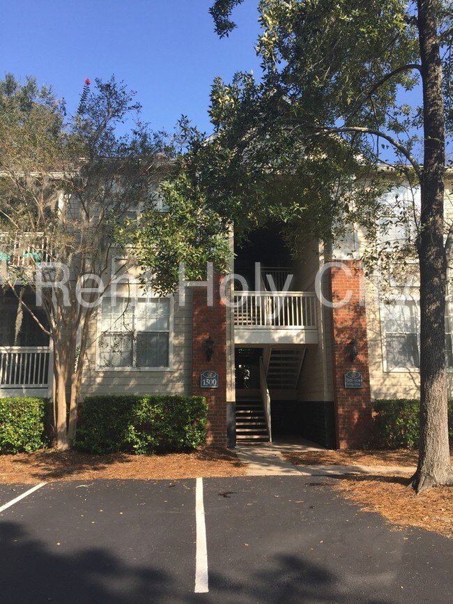1600 Long Grove Drive 1522 Condo for Rent in Mount Pleasant, SC