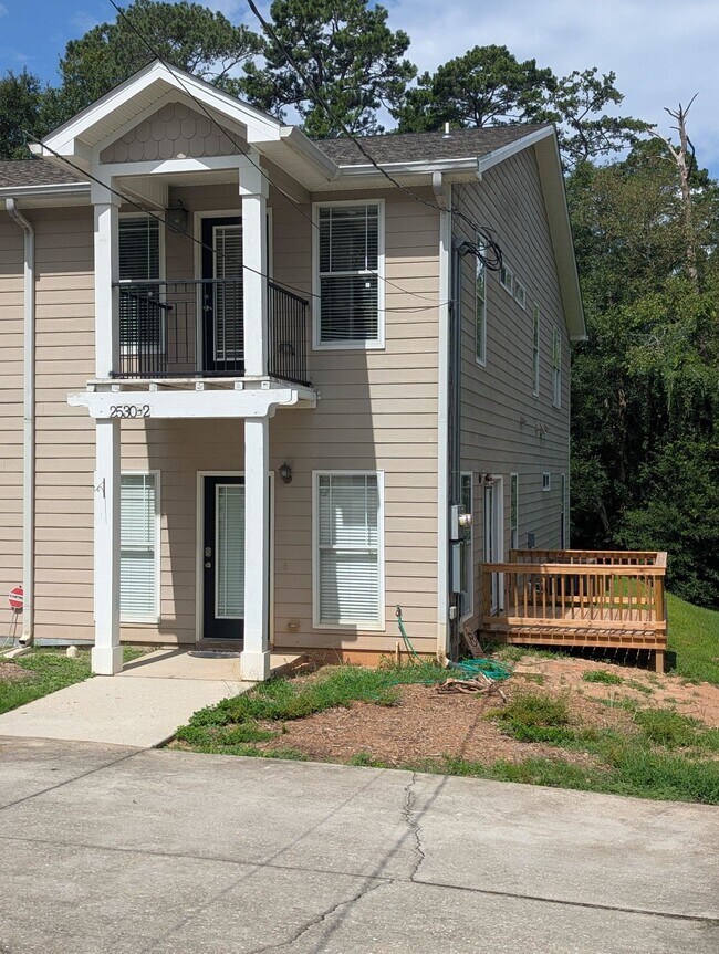 Foto del edificio - 2530 Fred Smith Rd