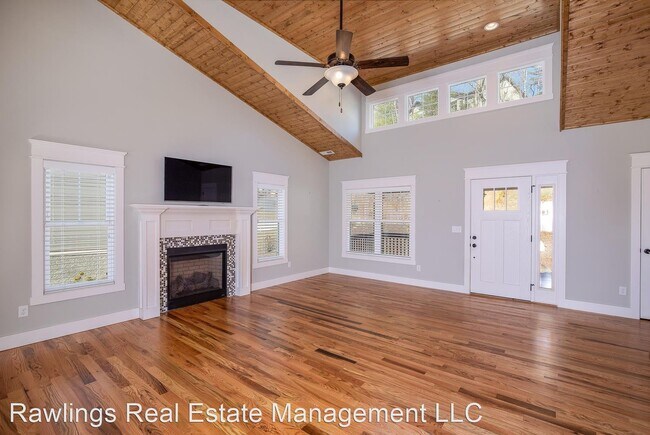 Foto del edificio - 16 Sugarland Ridge Trail