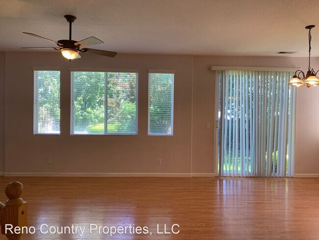 Foto del edificio - 4 br, 3 bath House - 6284 Everest Court