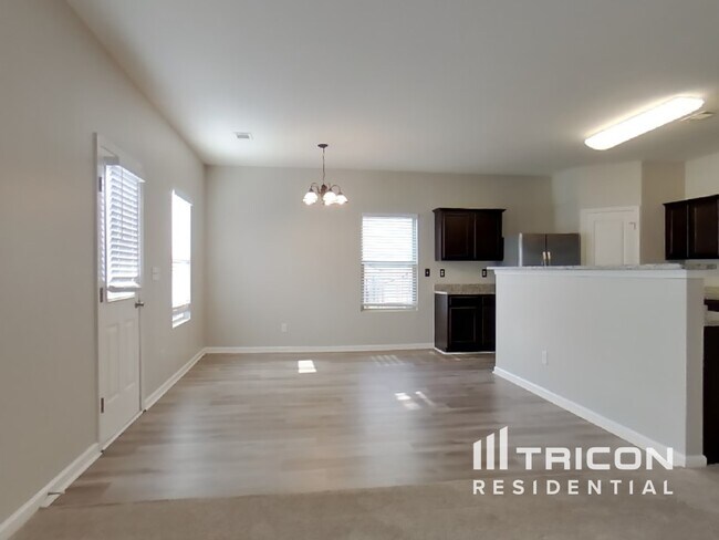 Foto del edificio - 1498 Turning Leaf Ln