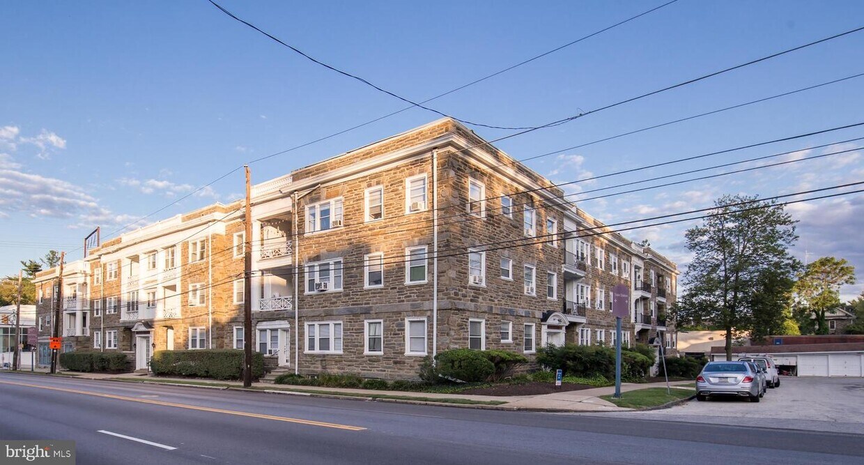 4 Hardie Way Unit D2, Bala Cynwyd, PA 19004 Room for Rent in Bala