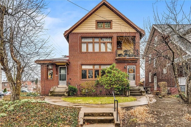 Building Photo - 1046 E End Ave