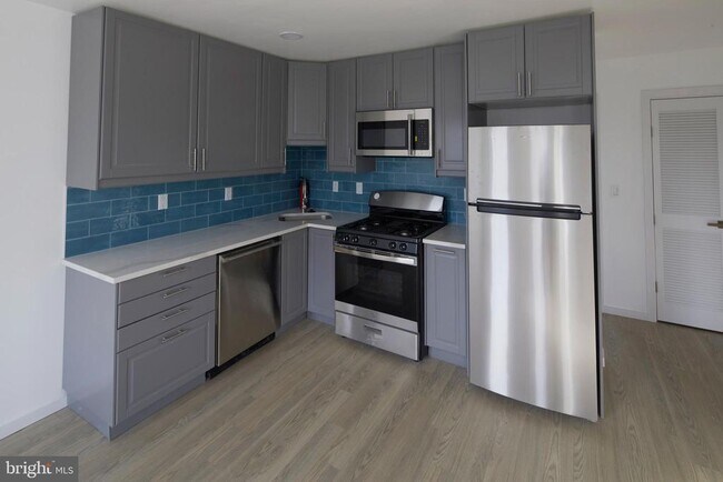 Foto del edificio - 958 Mt Olivet Rd NE