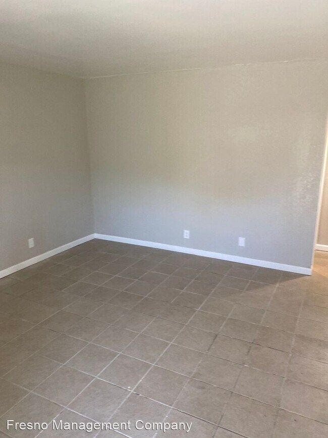 Foto del edificio - 382 N Glenn Ave