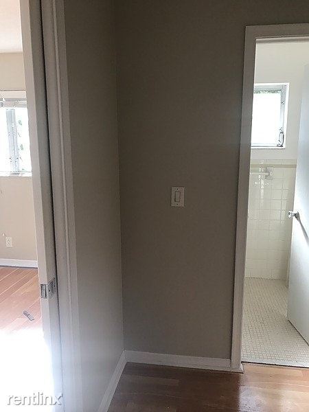 Foto del edificio - 1 br, 1 bath Condo - 314 South J Street 8B