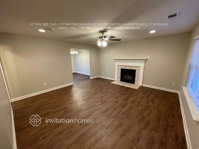 Foto del edificio - 1228 Alston Hill Dr