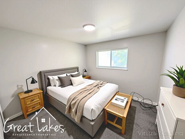 Building Photo - Charming 3 Bedroom 1 Bathroom now availabl...