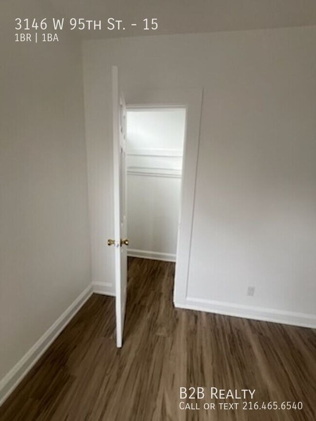 Foto del edificio - 3146 W 95th St