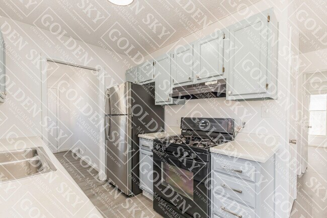 Foto del edificio - 1020 E Willard St