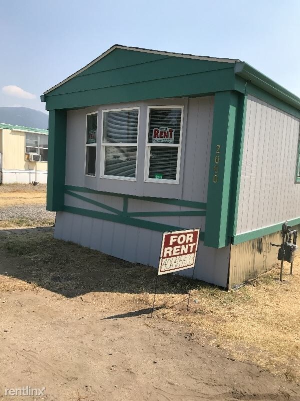 Primary Photo - 3 br, 2 bath Mobile Home - 2000 Reynolds St.