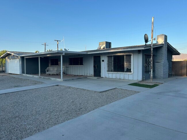 Building Photo - 71060 Palm Island Dr