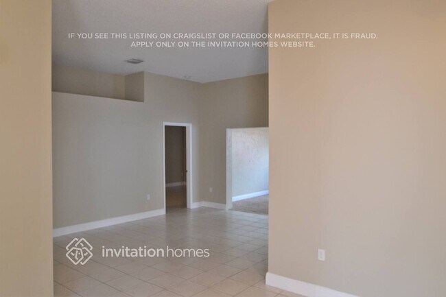 Foto del edificio - 5487 NW 186th St