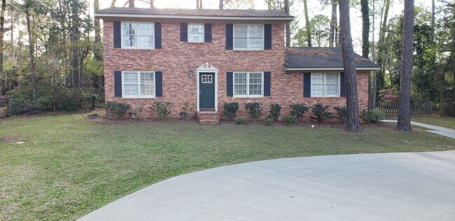 Foto del edificio - 2412 Jerry Jones Drive