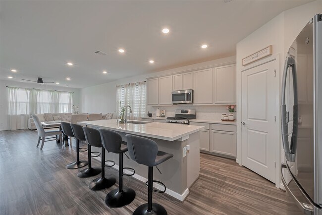 Foto del edificio - 21611 Shadowbrook Birch Dr