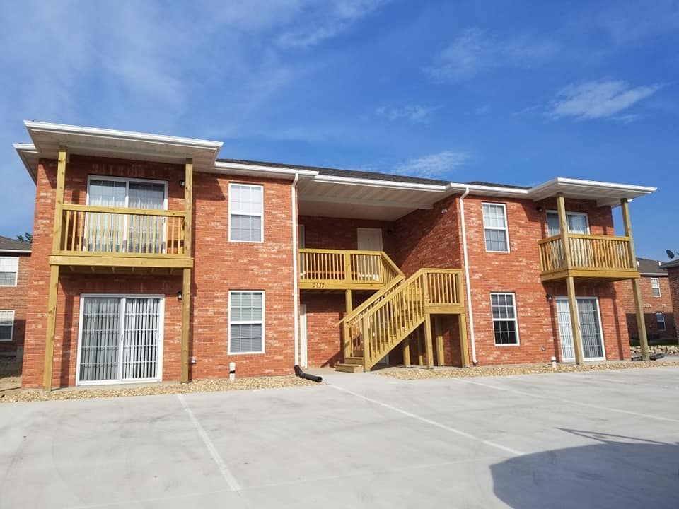 2436 Three Chimneys Rd Unit 2436B TCR, Rolla, MO 65401 Apartment for
