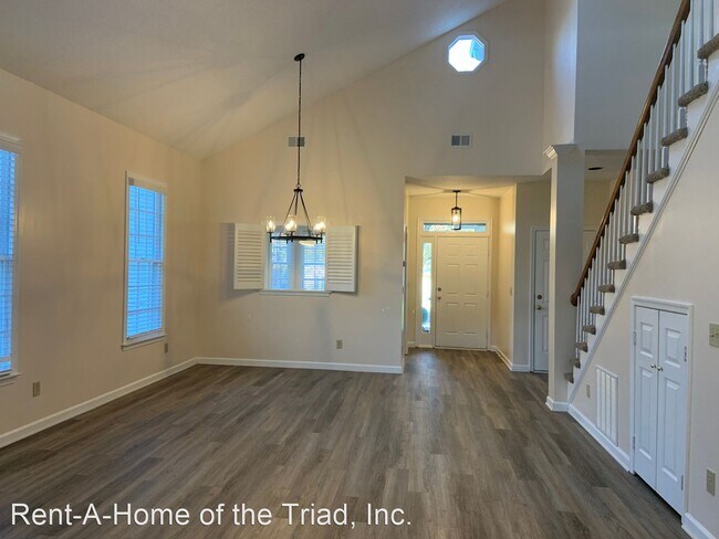 Building Photo - 3 br, 2 bath House - 3308 Stable Ct