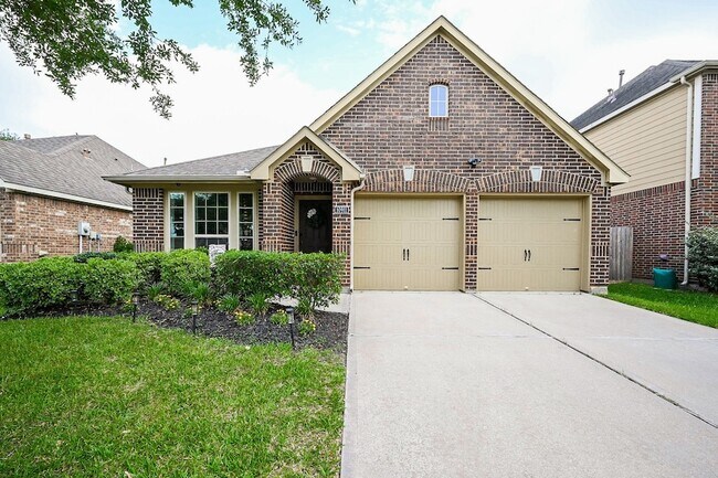 Building Photo - 10911 Overland Trail Dr