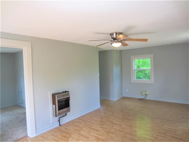 Building Photo - 1710 Sena St