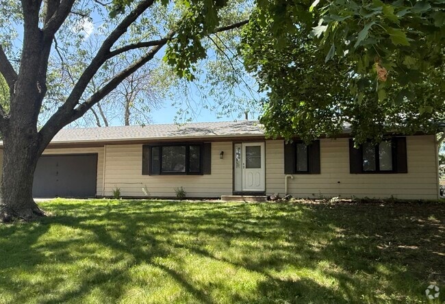 Front of home - 14707 Dominica Ct