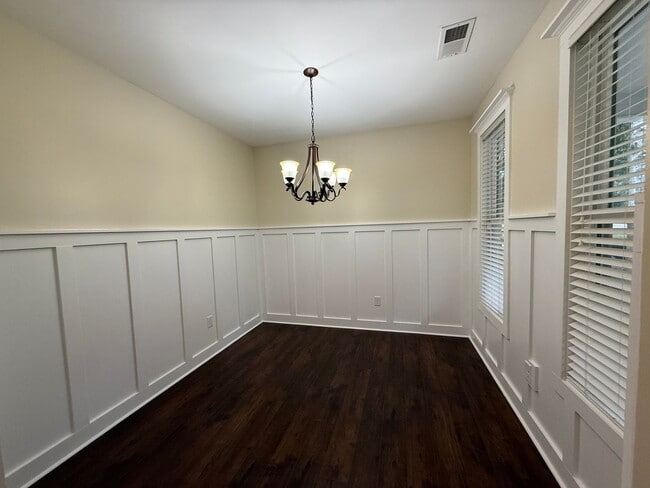 Foto del edificio - For Rent – 3 Bedroom, 2.5 Bath Home near M...