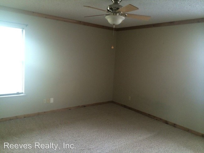Building Photo - 3 br, 2 bath House - 3640 Vista Ridge Drive