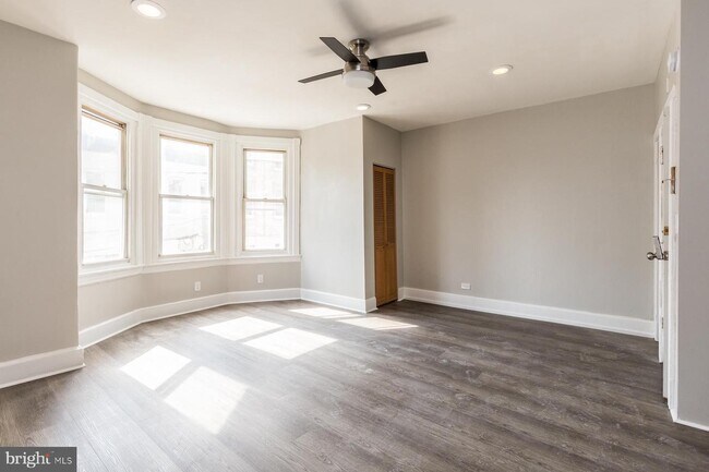 Building Photo - 1202 N 7th St