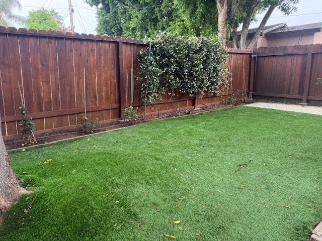 Foto principal - 15838 Hart St