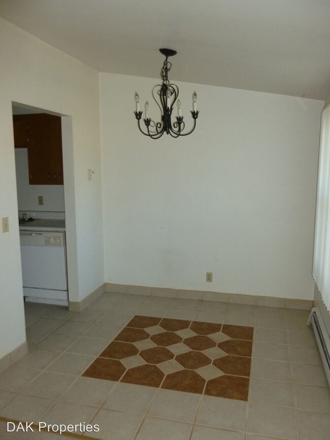 Foto del edificio - N84-W15481 Menomonee Ave