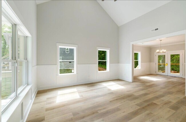 Foto del edificio - 5414 Dorsey St